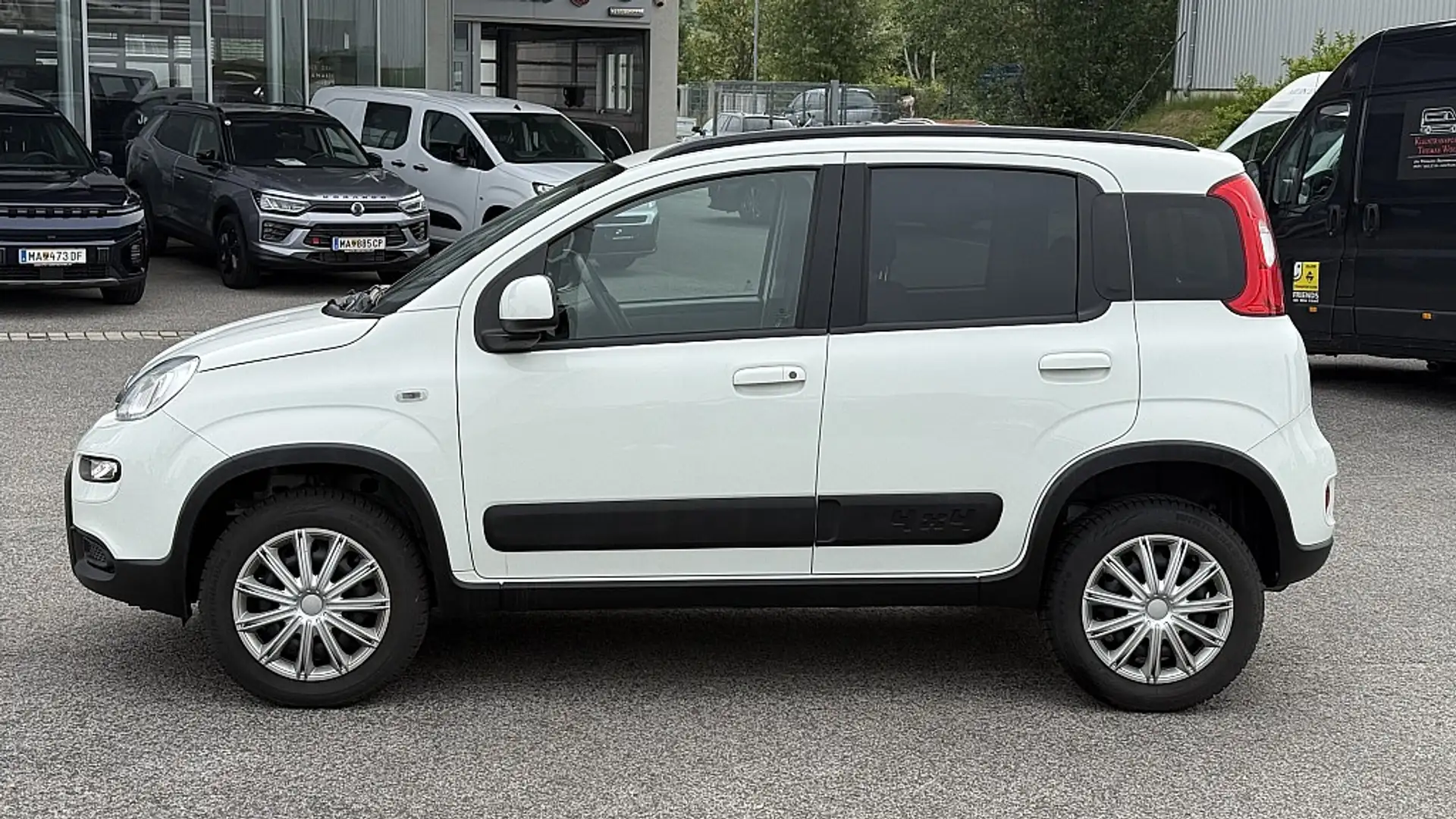 Fiat Panda TwinAir 85 4x4 Wild Weiß - 2