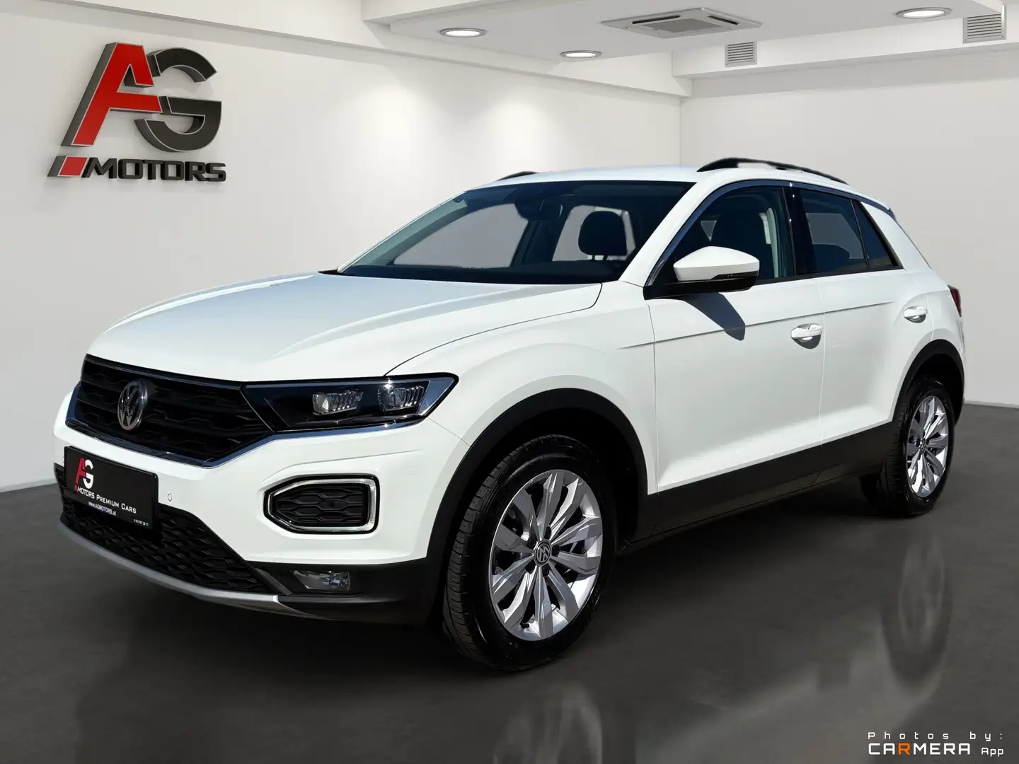Volkswagen T-Roc 1,5 TSI ACT Design DSG /LED/Navi/SHZ/PDC/Apple Ca Weiß - 1