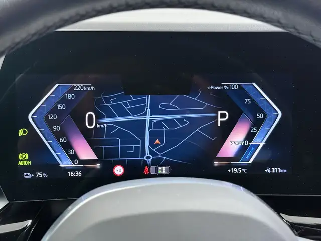 BMW Ix1 view 27
