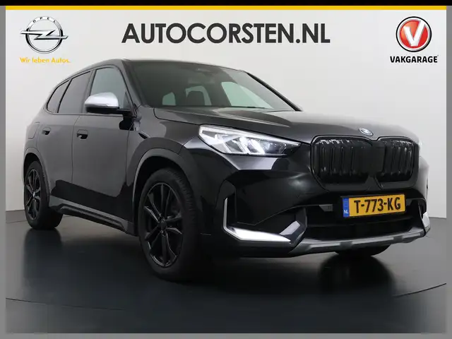 BMW Ix1 view 6