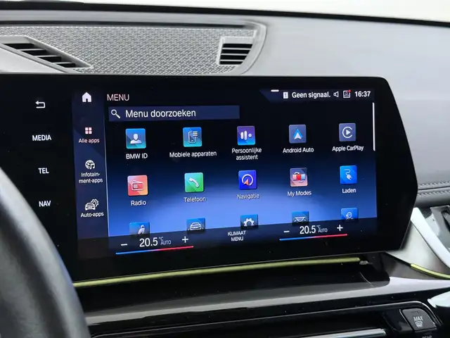 BMW Ix1 view 28