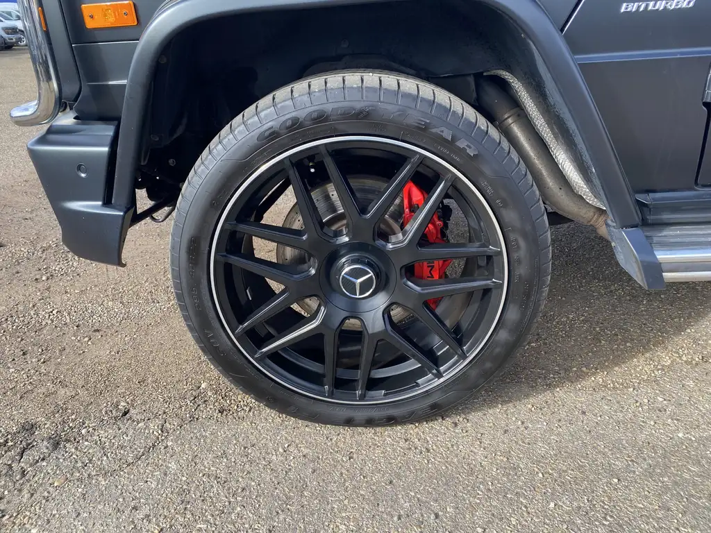 2016 Mercedes-Benz G-Class AMG G 63 | SunRoof | Climate Seats | Rear Cam — photo 3