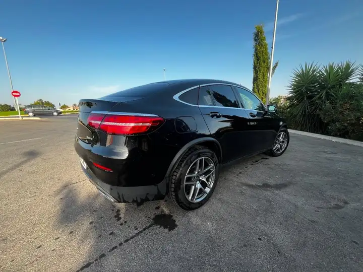 Mercedes-Benz GLC Coupé 220d 4Matic C253 2017, foto 2