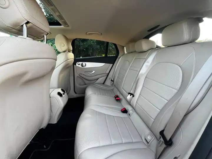 Mercedes-Benz GLC Coupé 220d 4Matic C253 2017, foto 8