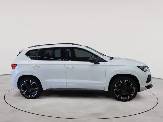 Cupra Ateca view 3