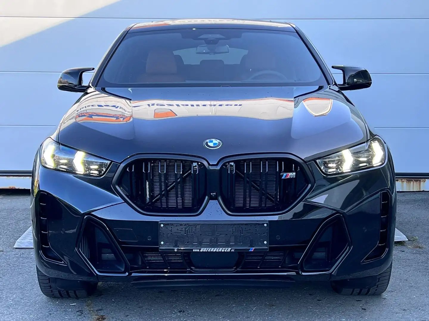 BMW X6 M60i xDrive  Kommission / M Sportpaket Pro Schwarz - 2