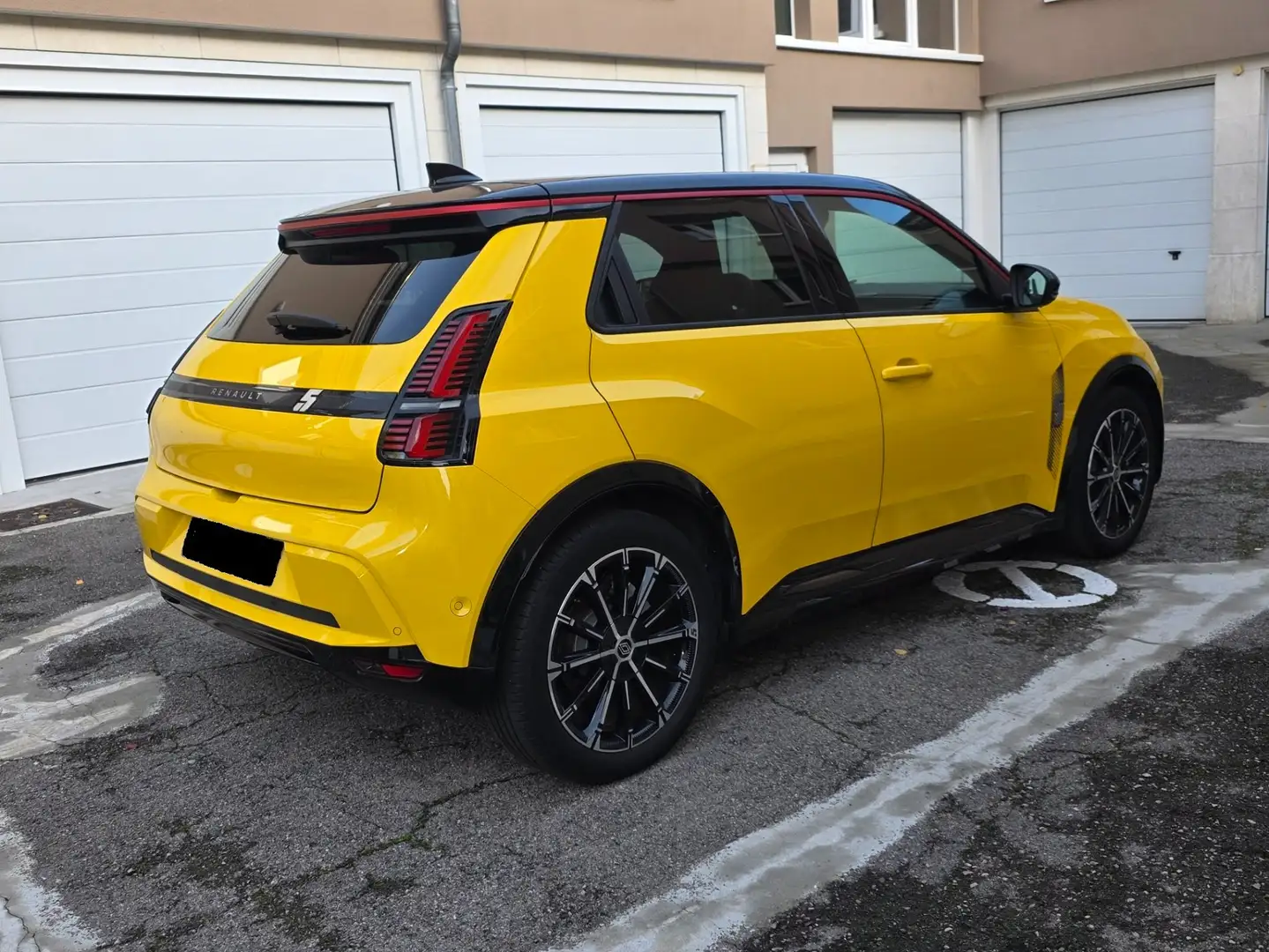 Renault R 5 R 5 E-Tech Iconic Five 150 Comfort Range Gelb - 2