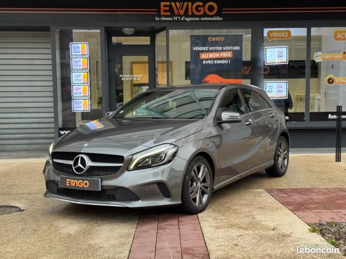 Mercedes-Benz A 180 Mercedes 1.6 180 122CH SENSATION Grigio - 1