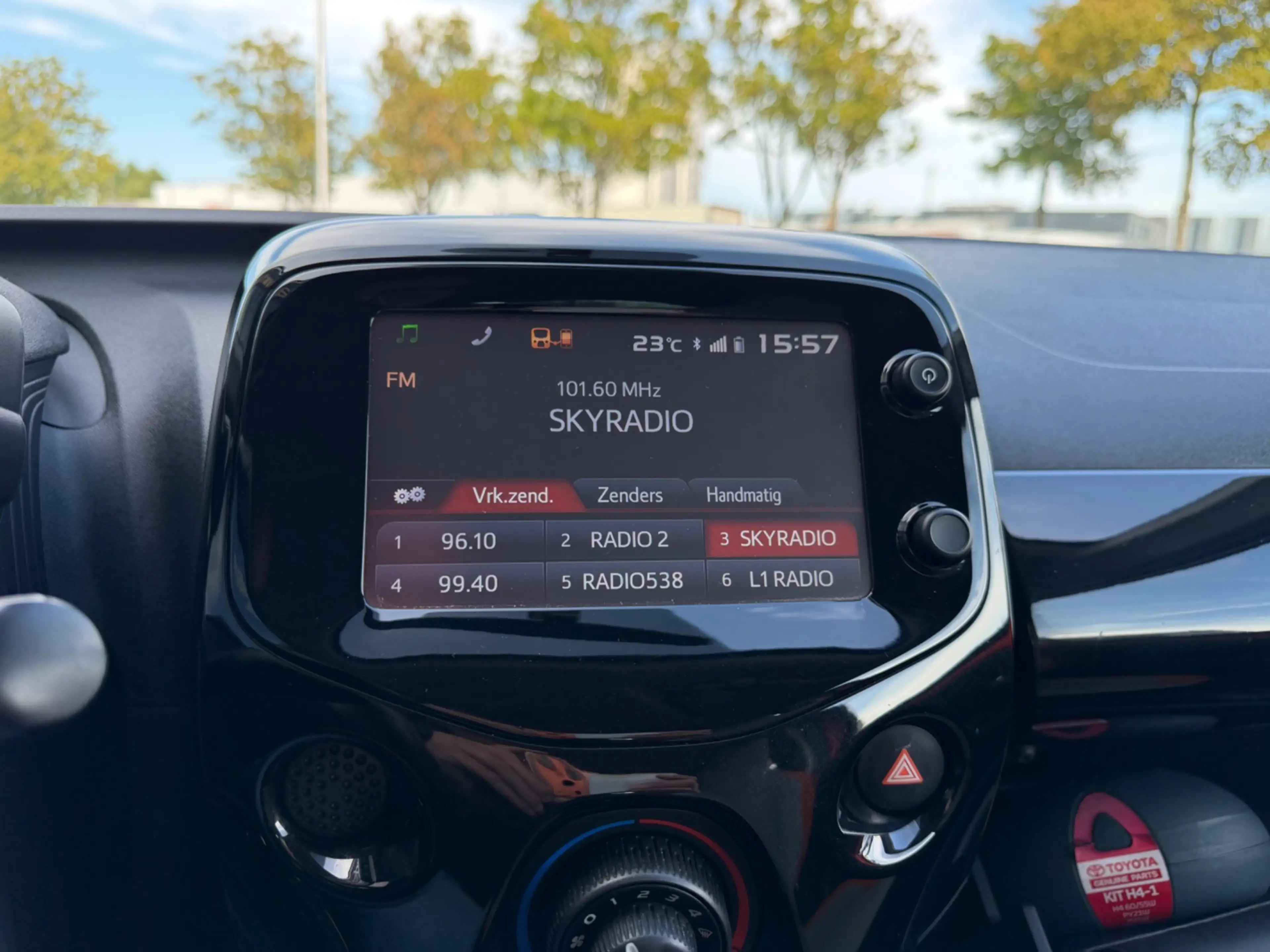 Toyota Aygo 1.0 VVT-i x-cite, NAP, 5-deurs, Camera, Airco — photo 26