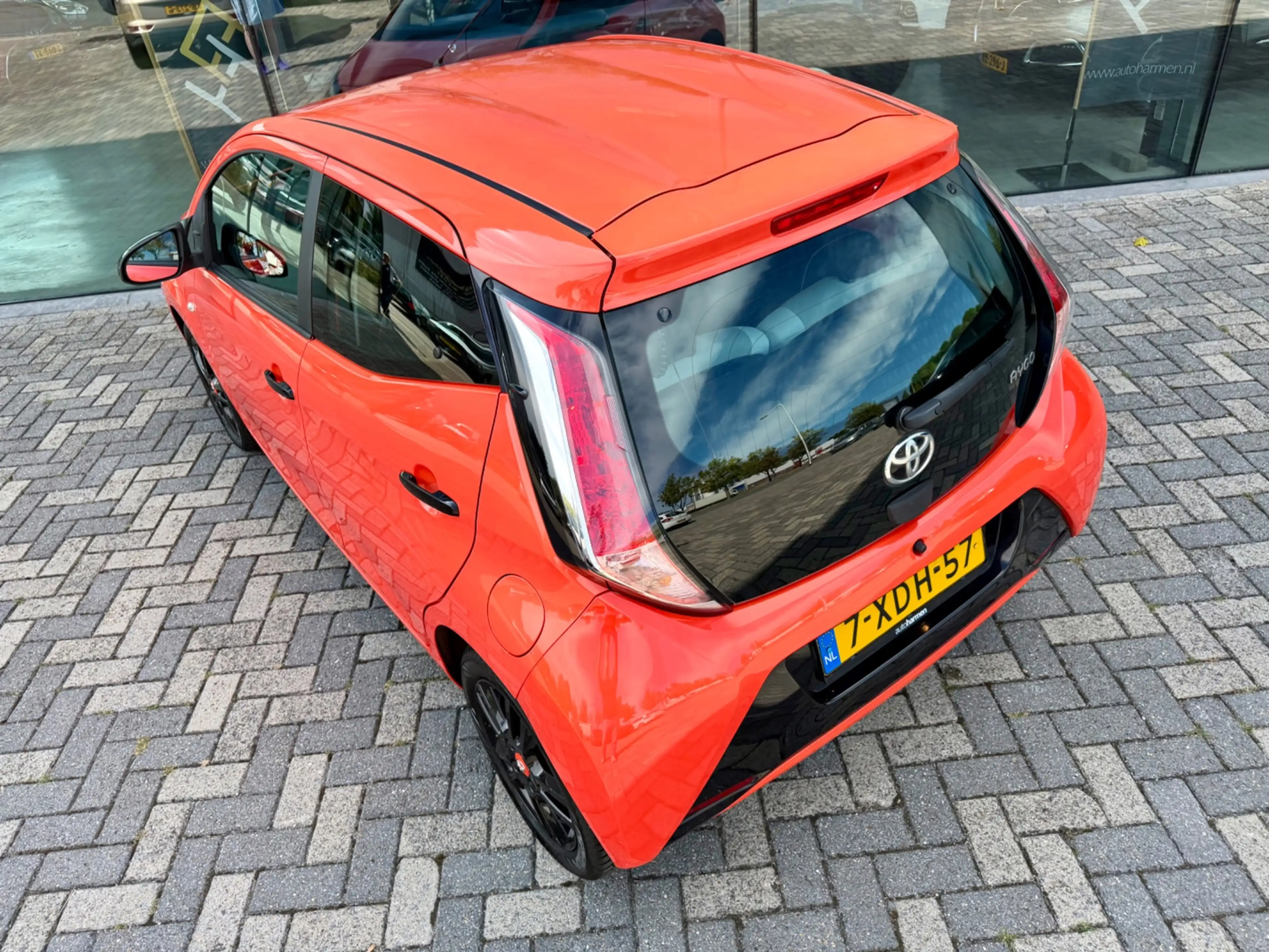 Toyota Aygo 1.0 VVT-i x-cite, NAP, 5-deurs, Camera, Airco — photo 11