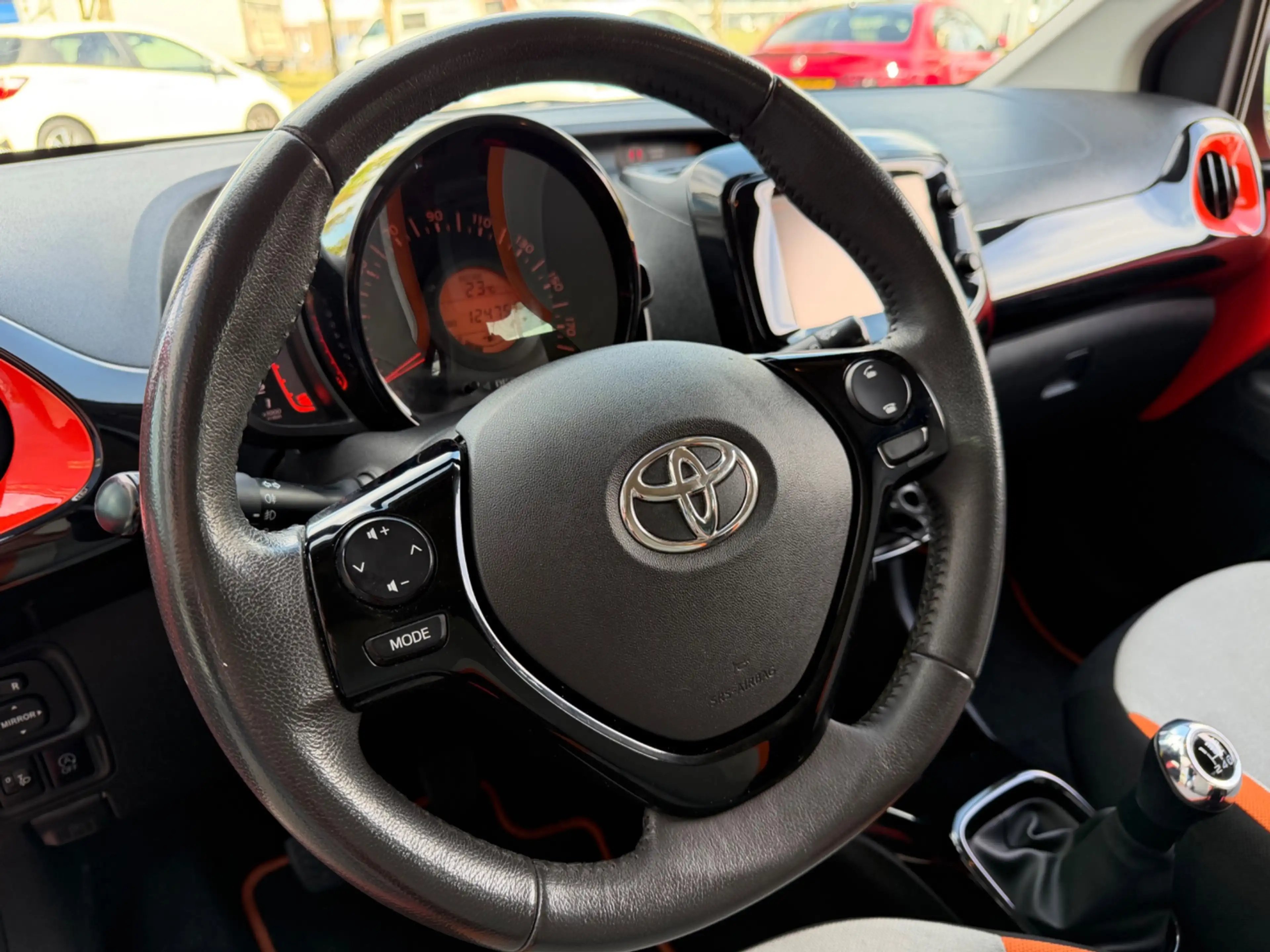 Toyota Aygo 1.0 VVT-i x-cite, NAP, 5-deurs, Camera, Airco — photo 7