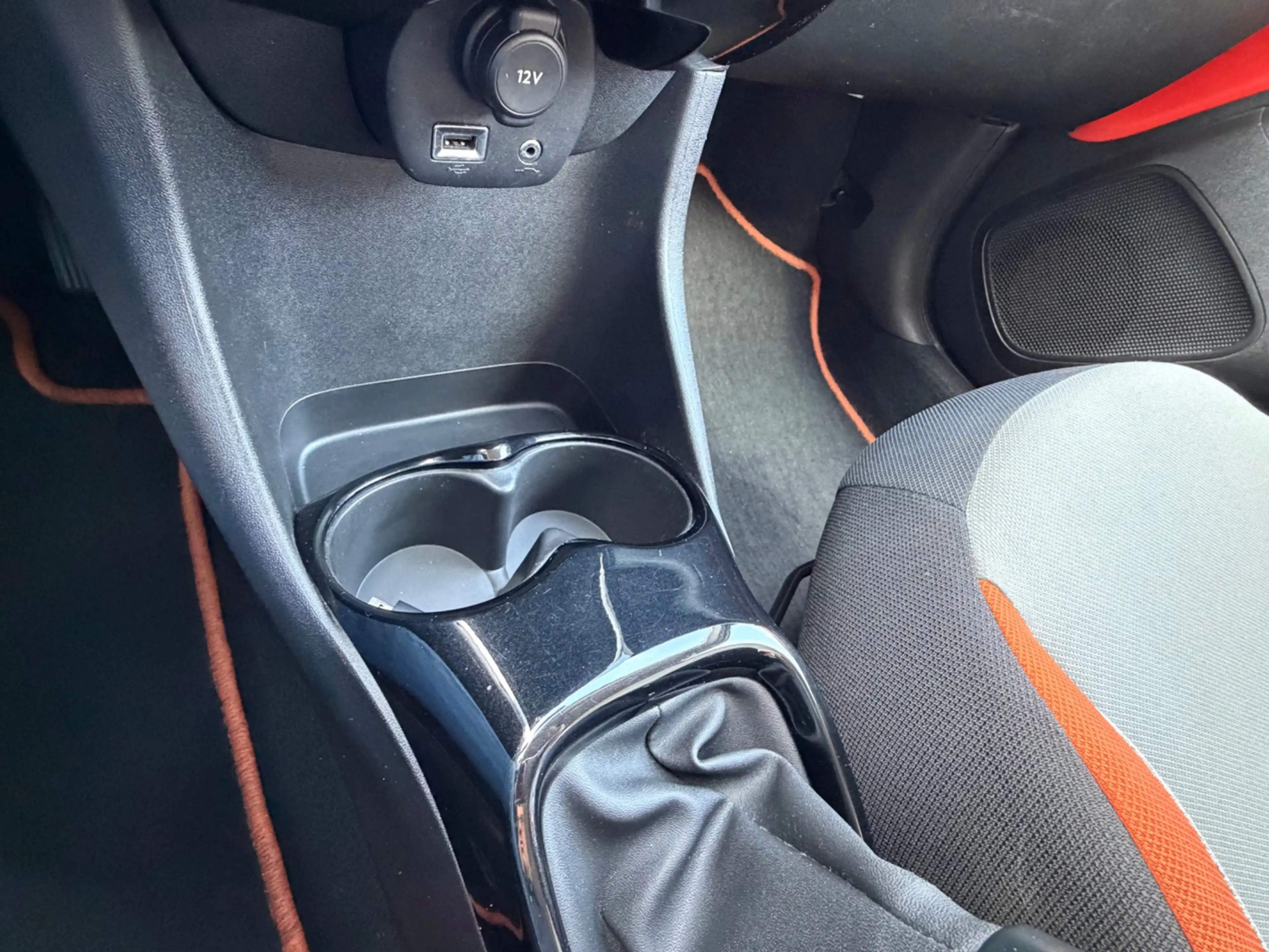 Toyota Aygo 1.0 VVT-i x-cite, NAP, 5-deurs, Camera, Airco — photo 45