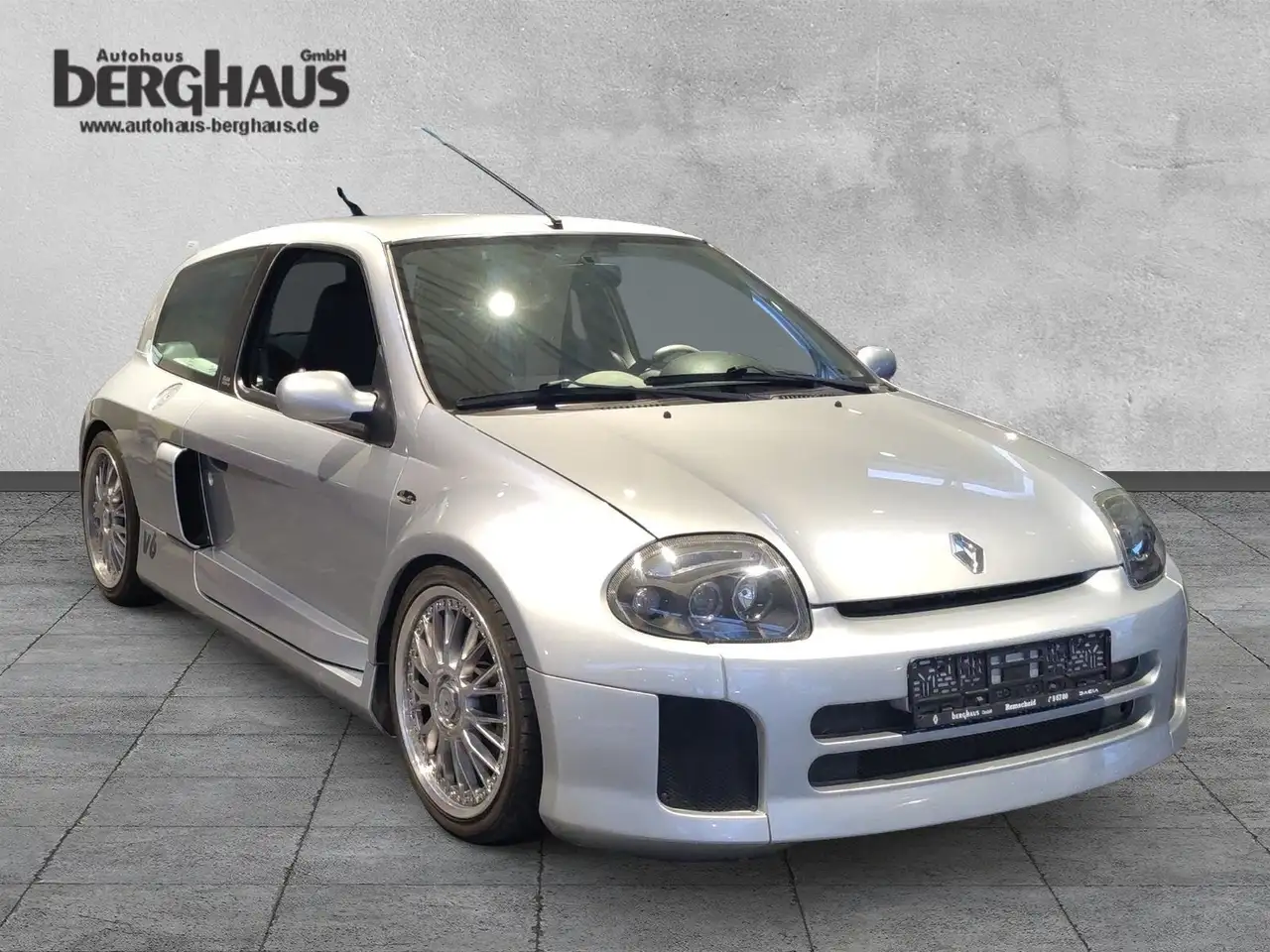 Renault Clio 3.0 V6 Sport ELIA UMBAU, foto 7