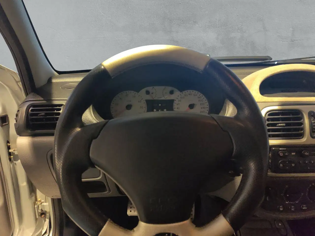 Renault Clio 3.0 V6 Sport ELIA UMBAU, foto 12