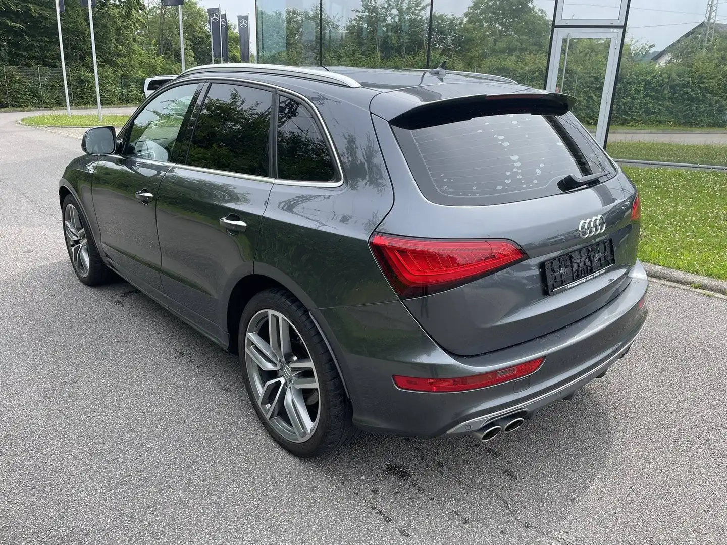Audi SQ5 3.0 TDI competition quattro Pano*AHK*B&O*Kam Grau - 2