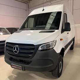 Sprinter 319 CDI F 37/35 4x4 Automatico - Fari Full LED