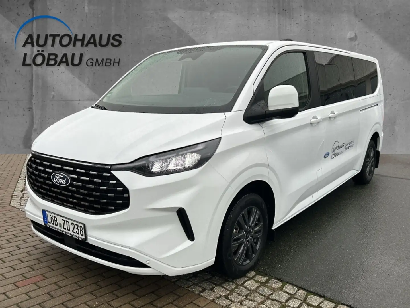 Ford Tourneo Custom L2 Titanium AHK Leder LED DAB Navi SHZ Spurwechsel Weiß - 1