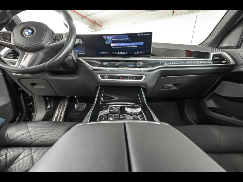 BMW X7 xDrive 40d — photo 7