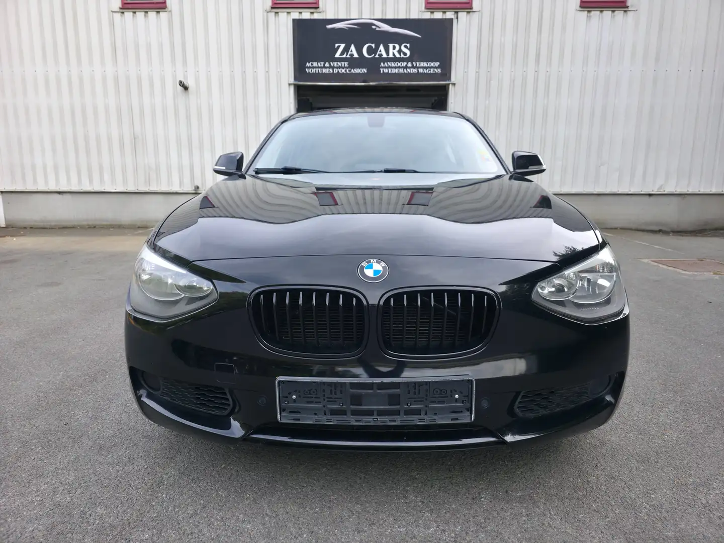 BMW 118 118i Zwart - 2