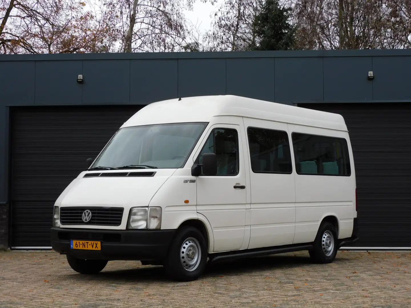 Volkswagen LT 35A 2.5 TDI lang ROLSTOELBUS! AIRCO! APK T/M 2-12- bijela - 2