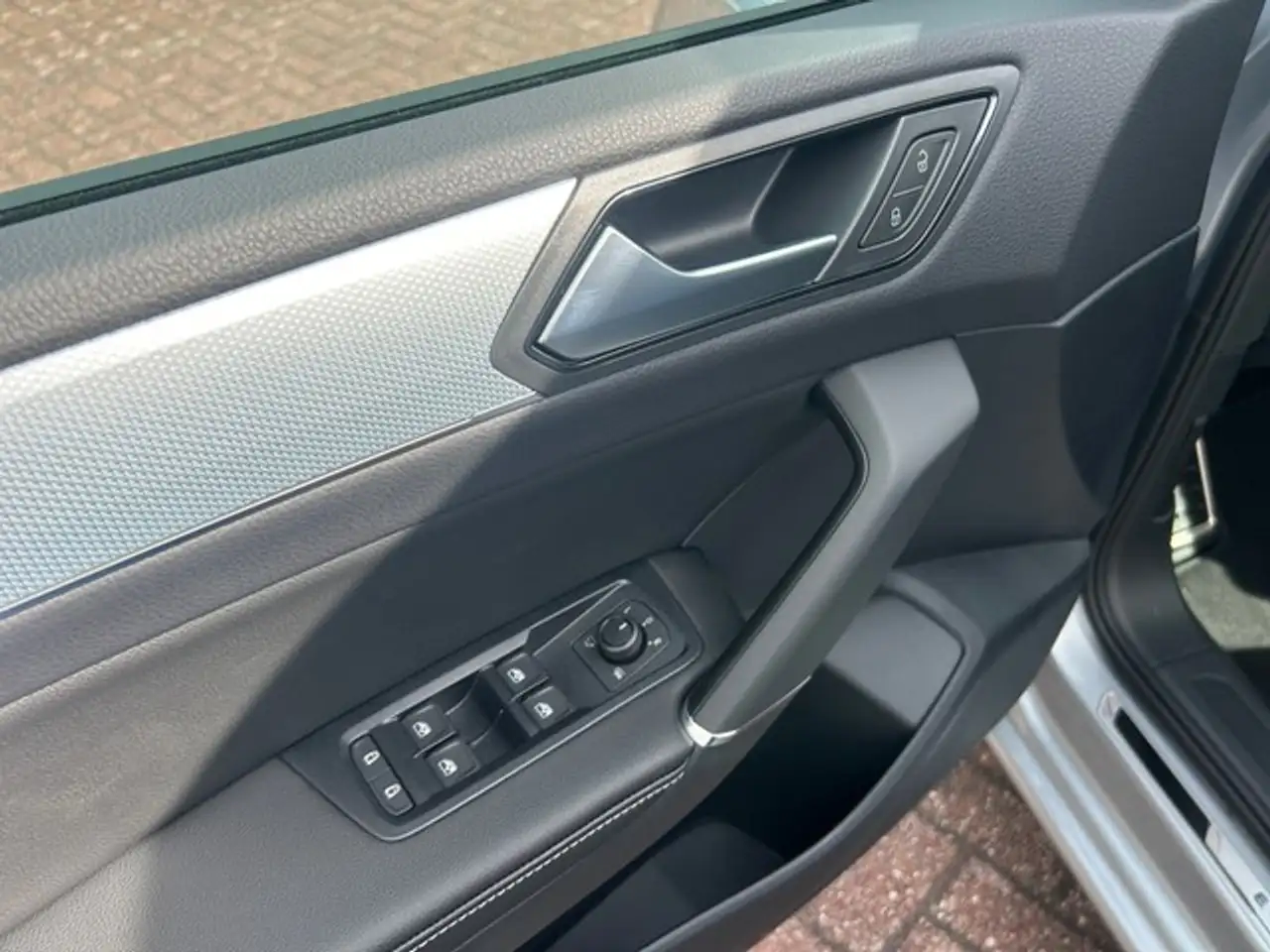 Volkswagen Touran 1.5TSI DSG Comfortline 11