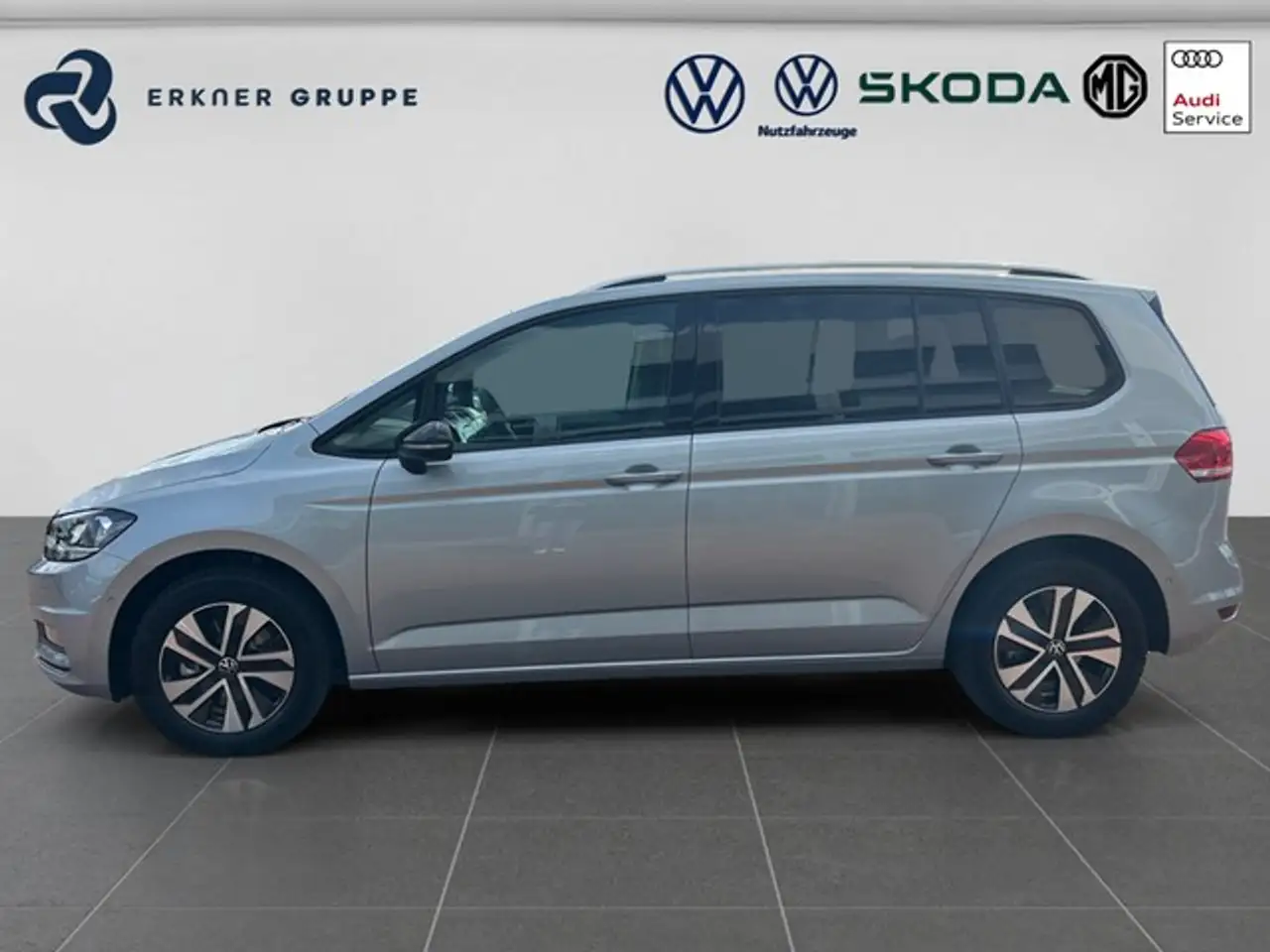 Volkswagen Touran 1.5TSI DSG Comfortline 2