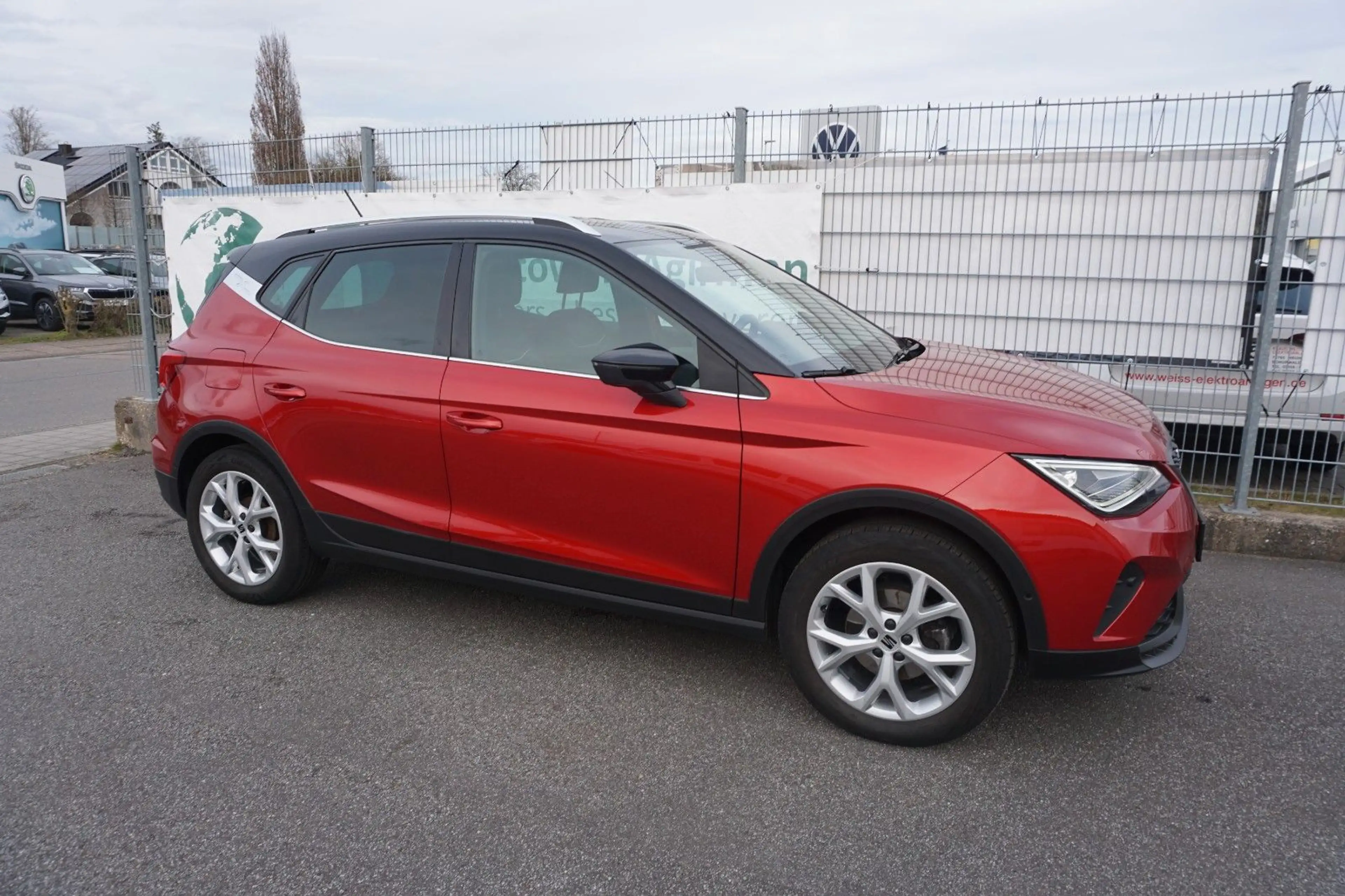 SEAT Arona FR 1.0 TSI DSG KESSY/ACC/RFK/PLA/NAVI — photo 8