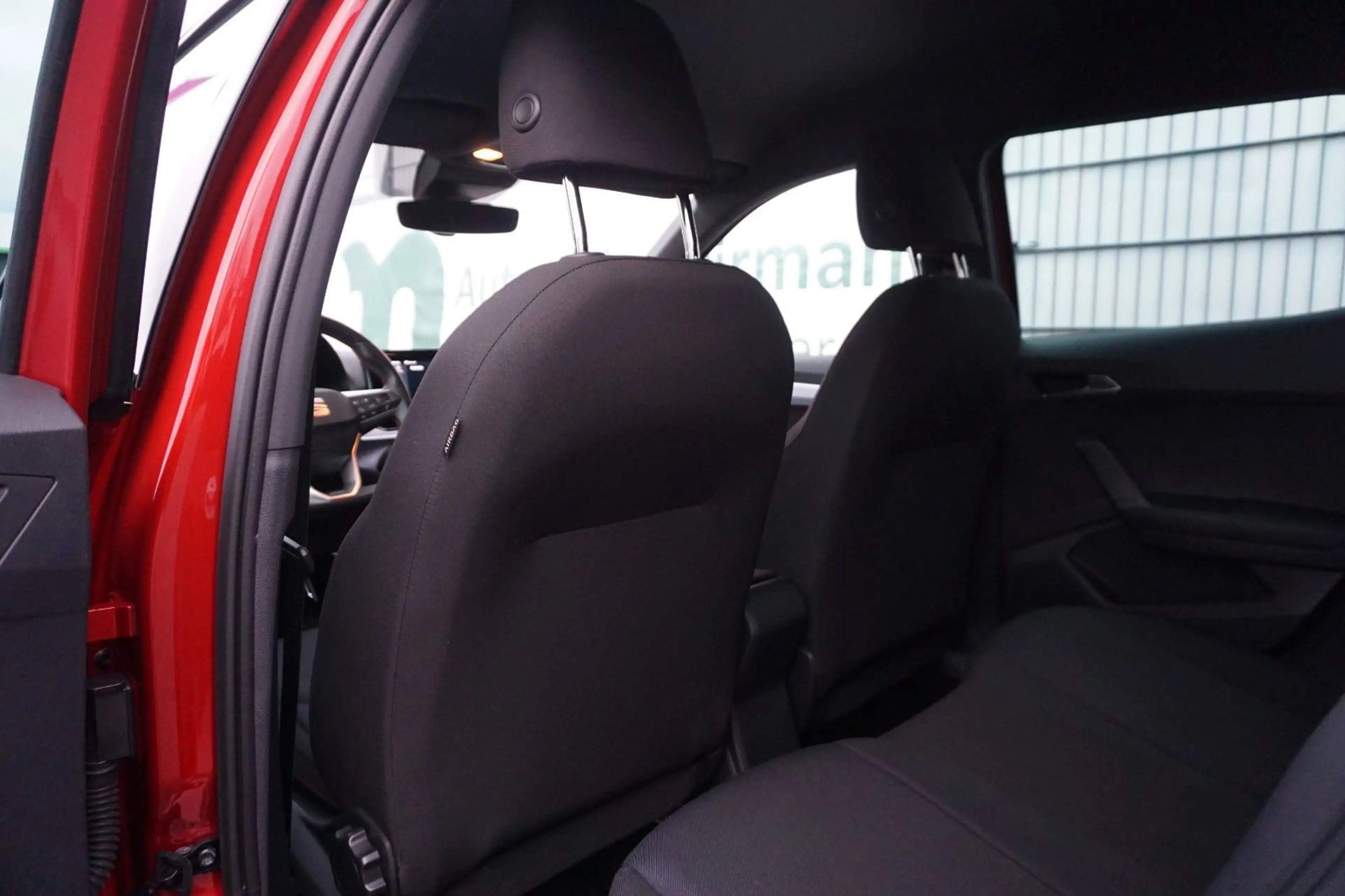 SEAT Arona FR 1.0 TSI DSG KESSY/ACC/RFK/PLA/NAVI — photo 12