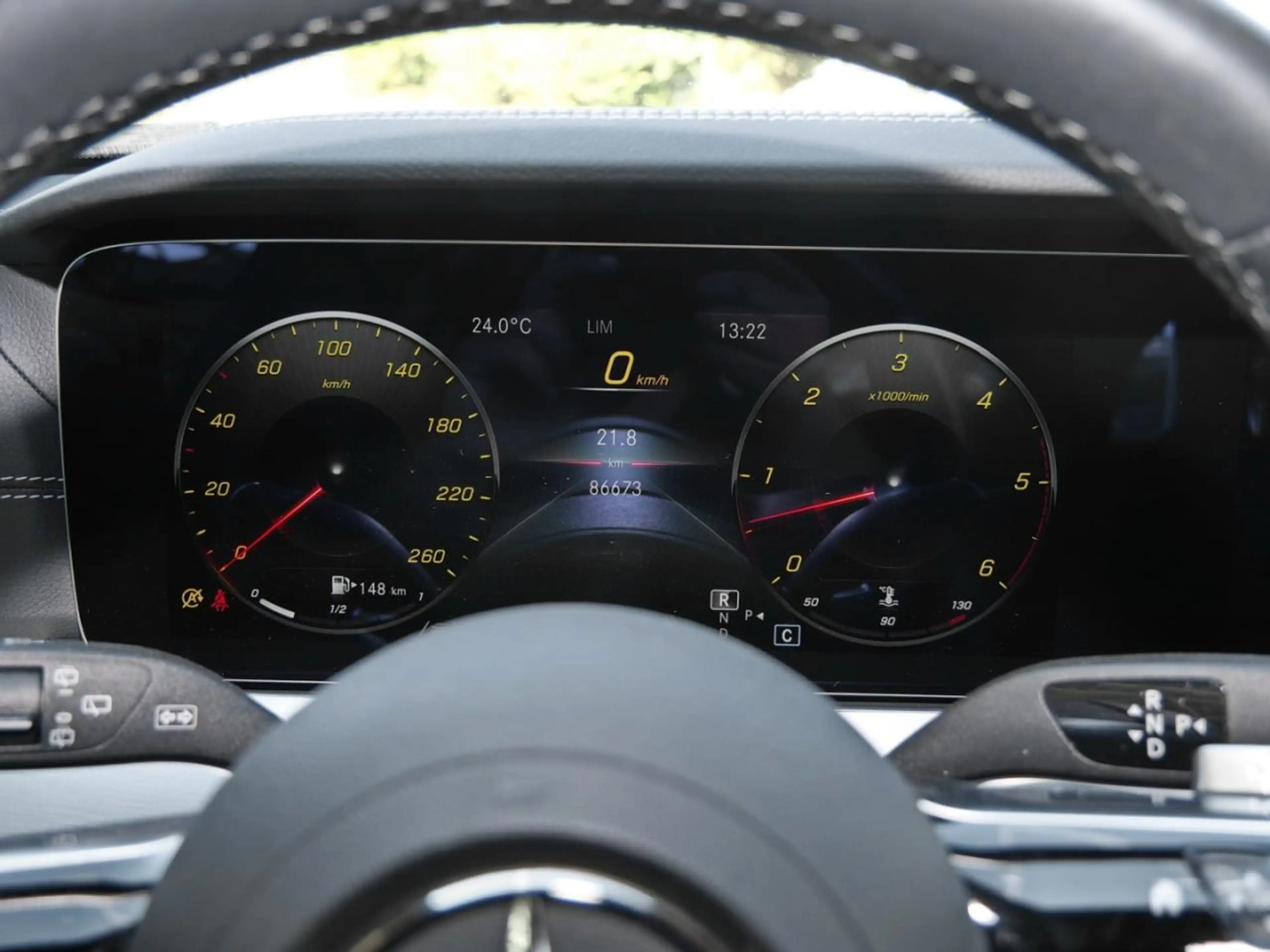 Mercedes-Benz E 400 d 4M T AMG Distronic Burmester 360° AHK — photo 15
