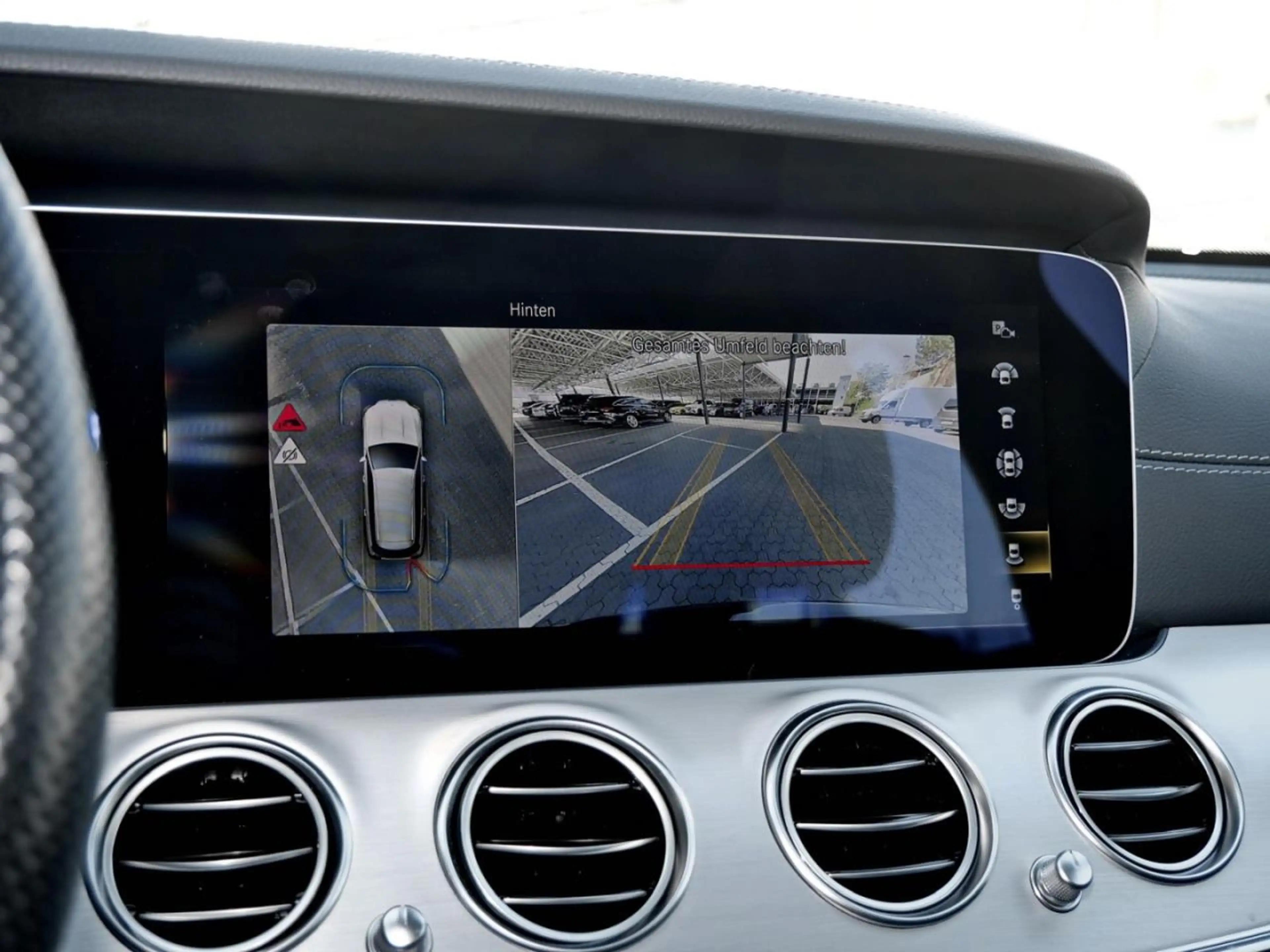 Mercedes-Benz E 400 d 4M T AMG Distronic Burmester 360° AHK — photo 12