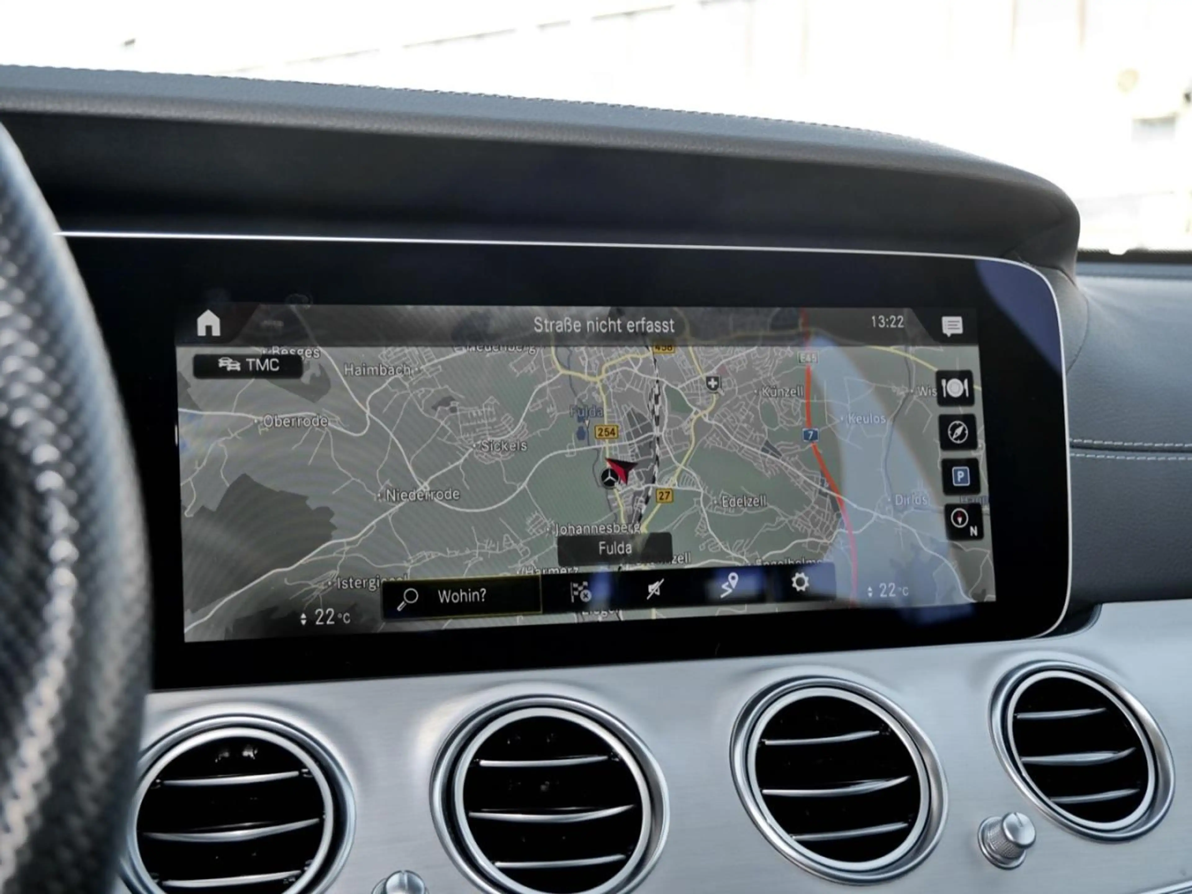 Mercedes-Benz E 400 d 4M T AMG Distronic Burmester 360° AHK — photo 11