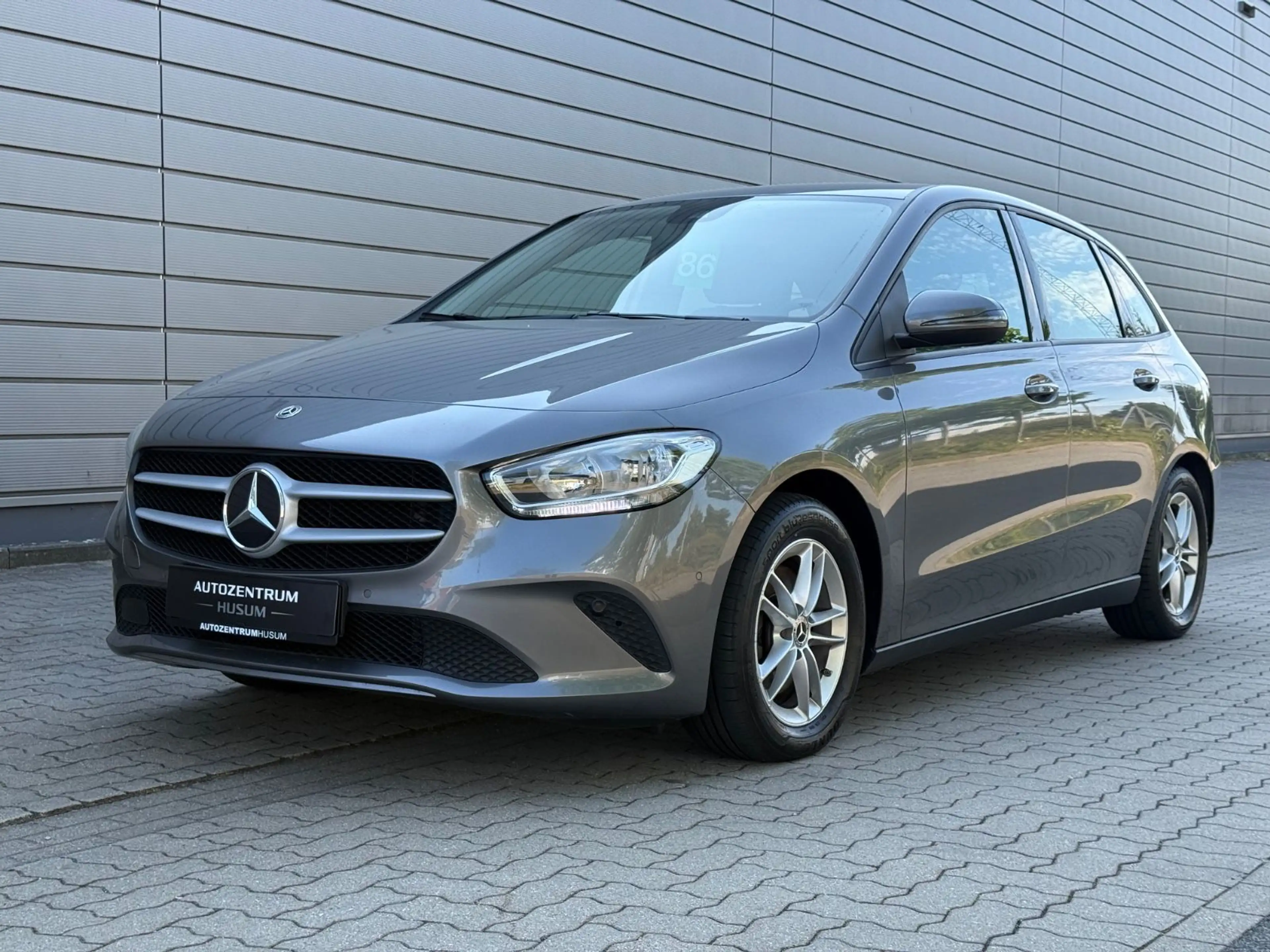 Mercedes-Benz B 200 d*HU/AU NEU*KLIMA*SHZ*NAV* — photo 2