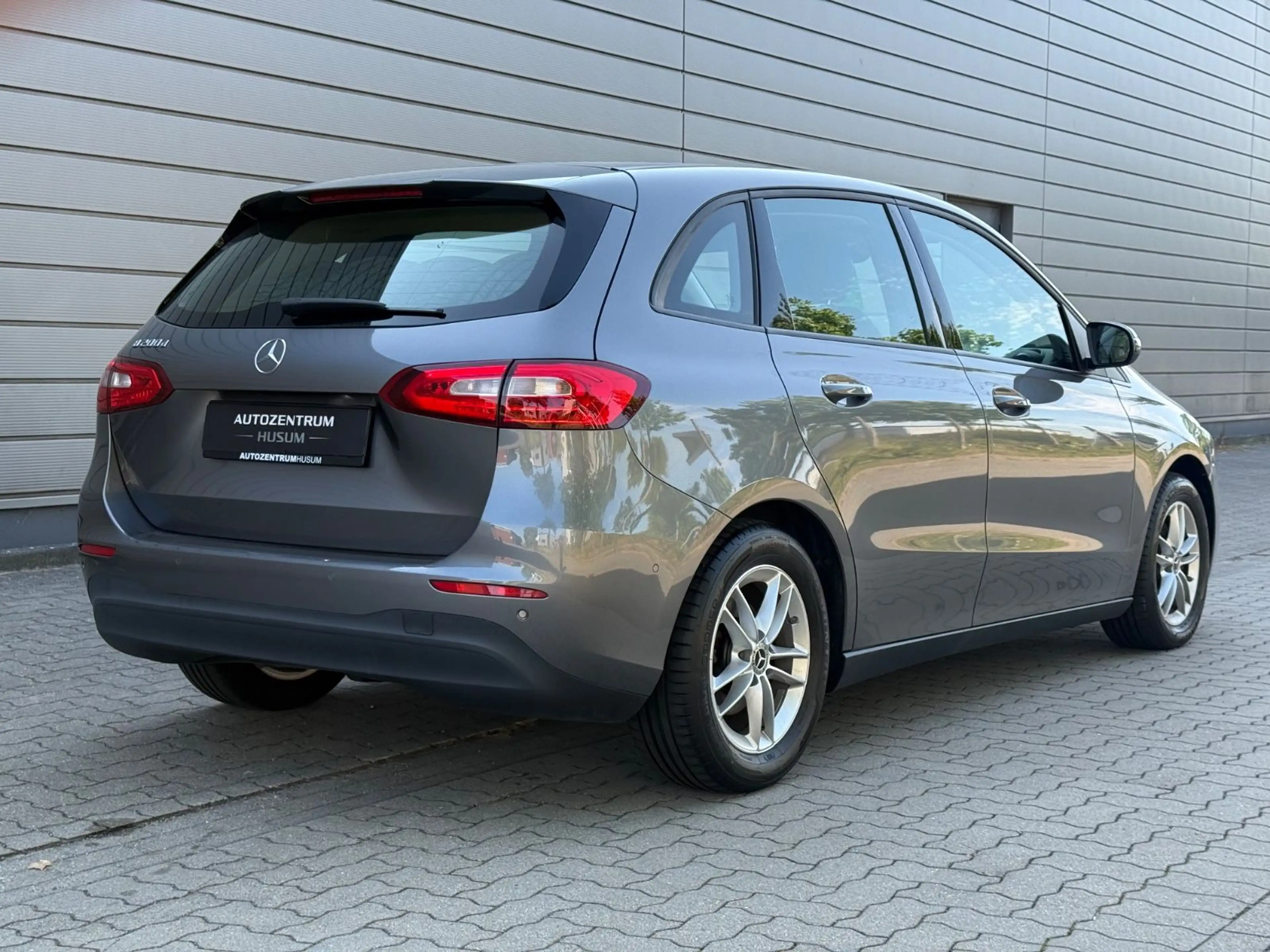 Mercedes-Benz B 200 d*HU/AU NEU*KLIMA*SHZ*NAV* — photo 10
