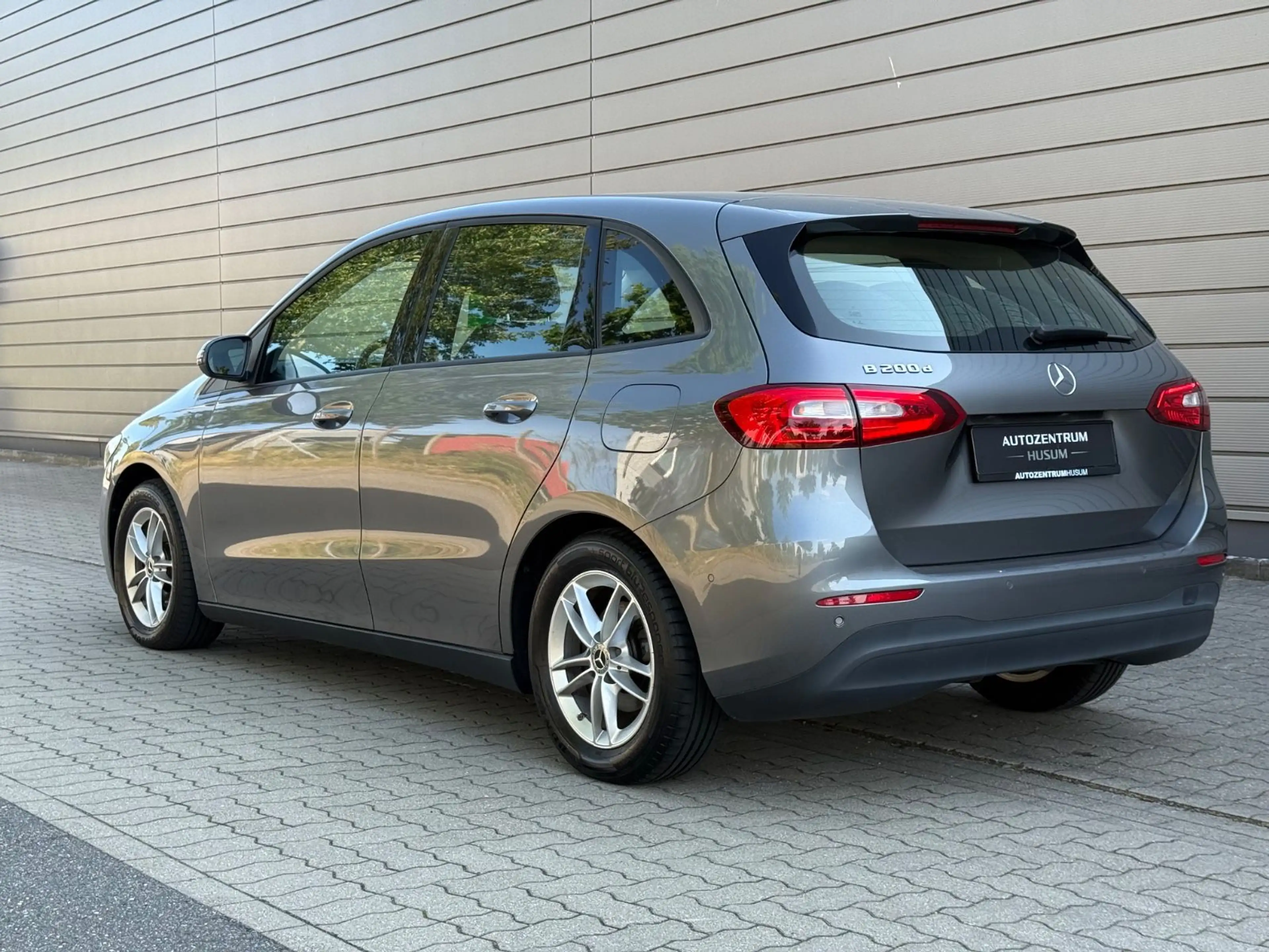 Mercedes-Benz B 200 d*HU/AU NEU*KLIMA*SHZ*NAV* — photo 8