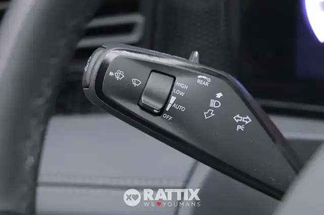 Volkswagen Tiguan view 12