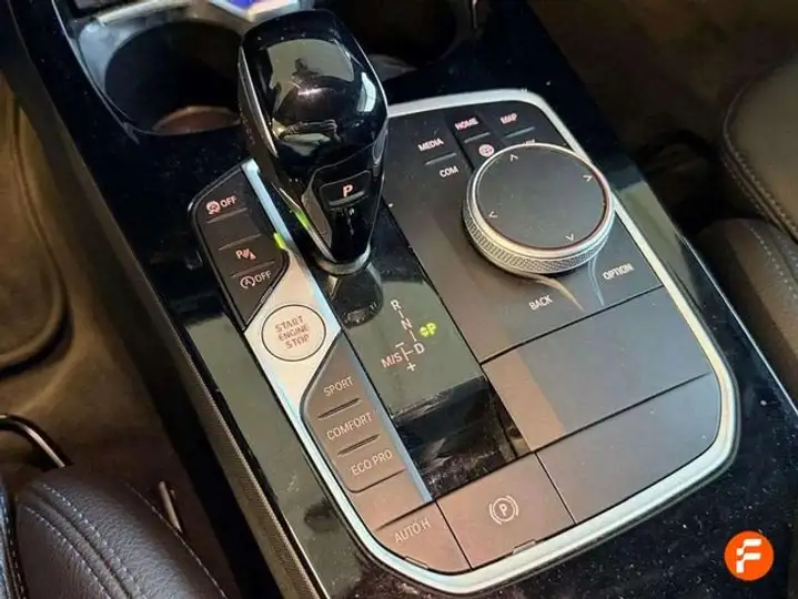BMW Serie 1 2024, foto 25