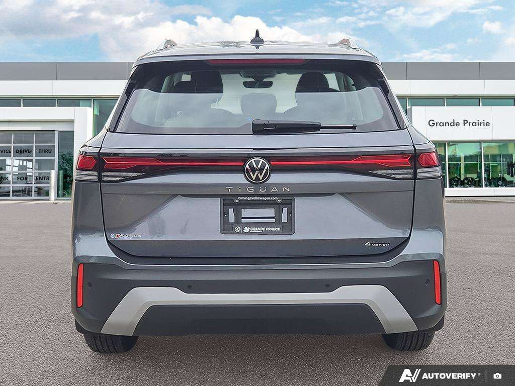 2025 Volkswagen Tiguan Trendline 4MOTION | VW CERTIFIED | REMOTE START | — снимка 1