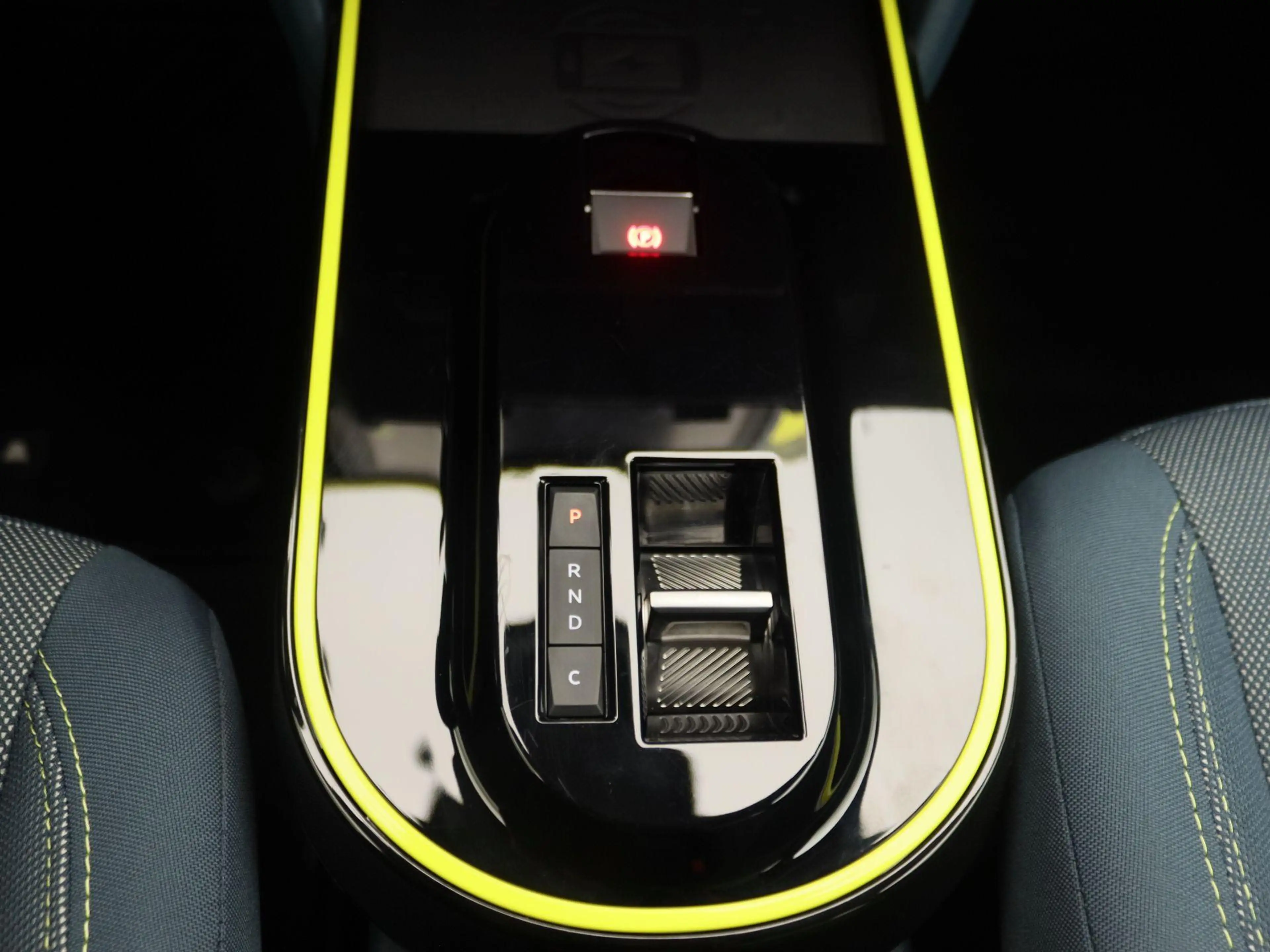 Fiat Grande Panda La Prima 11 kW 44 kWh | Tot 8 jaar garantie | Demo — photo 11
