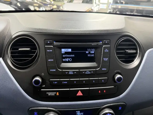 Hyundai I10 view 12