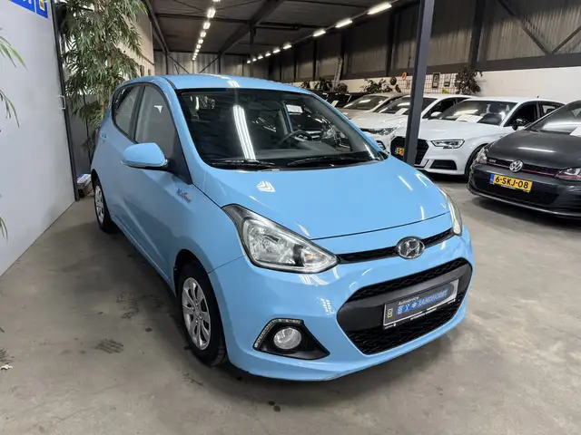Hyundai I10 view 4
