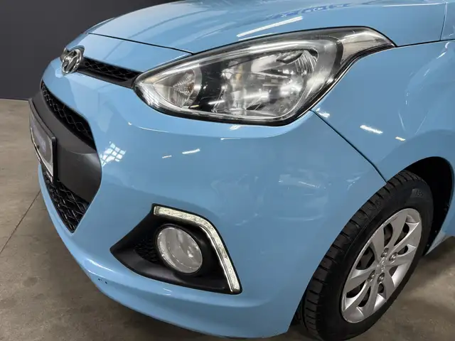 Hyundai I10 view 9