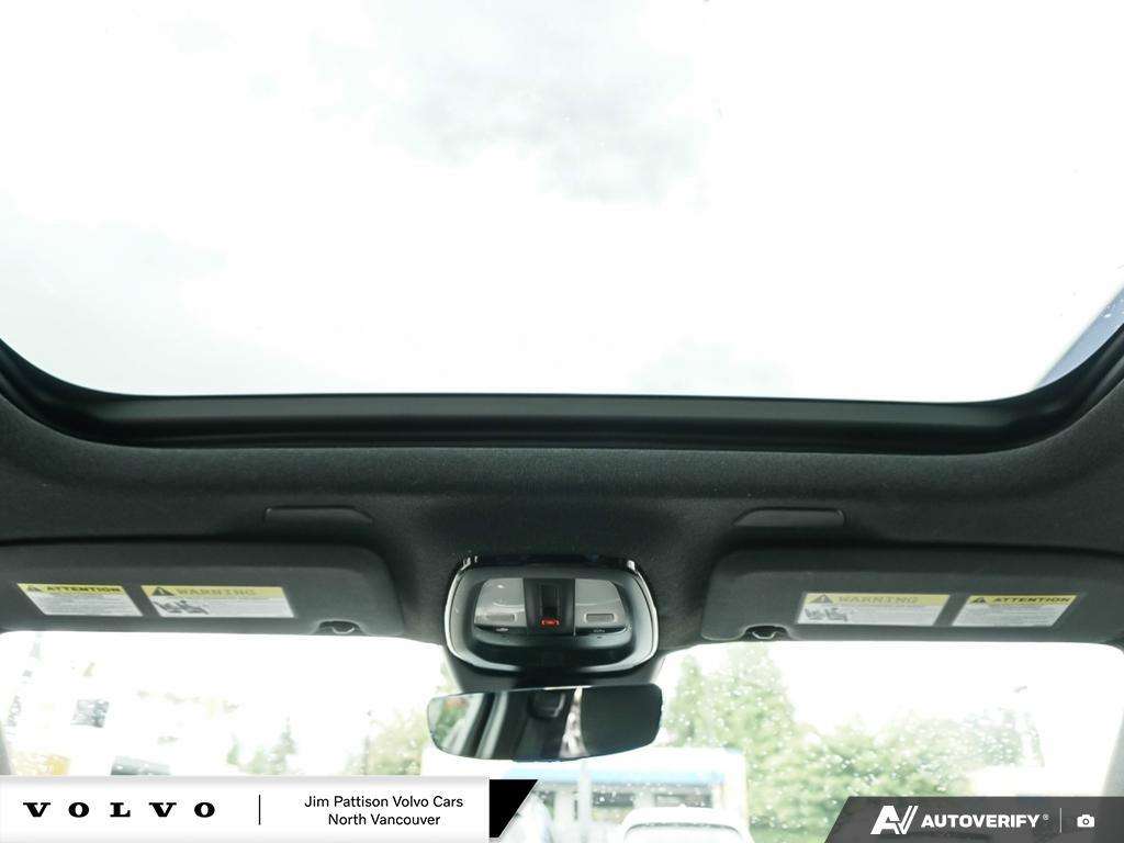2024 Volvo XC40 Plus - HOV Access! thumb 14