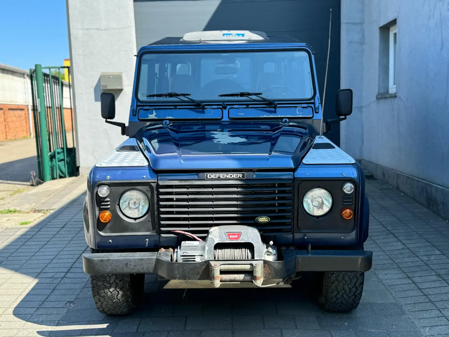 Land Rover Defender 2.5 Td5 TD5 110 9 zitplaatsen 2006 138000 km Blauw - 2
