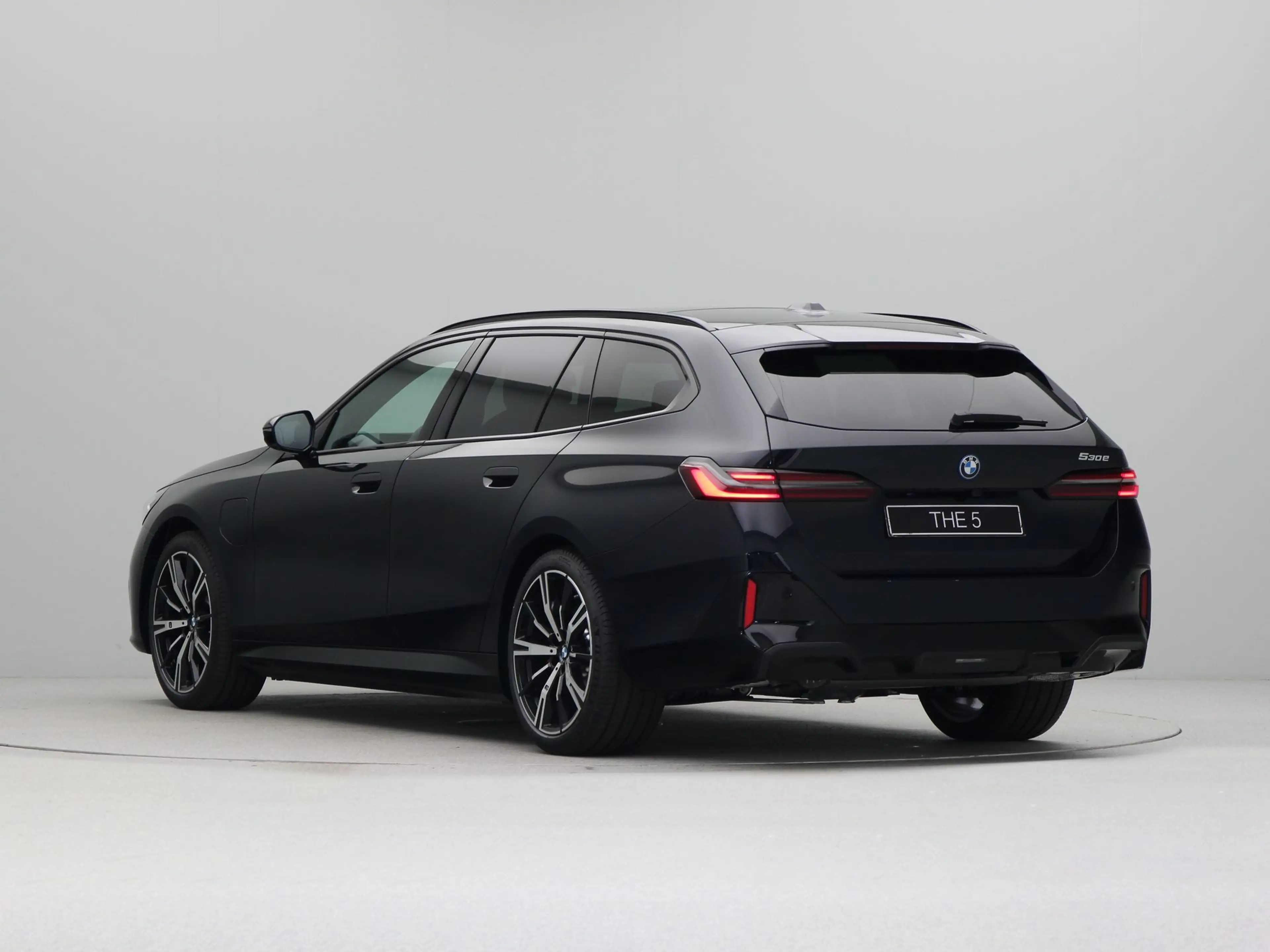 BMW 530 5 serie Touring 530e M Sport Pro — photo 11