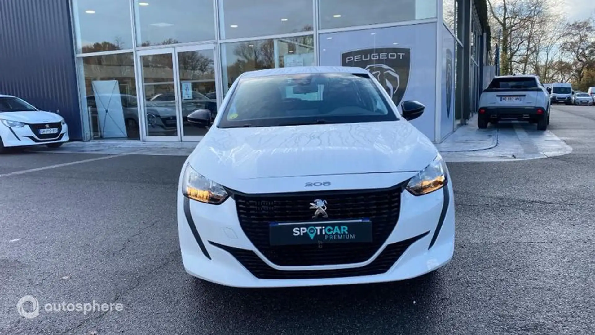 Peugeot 208 1.5 BlueHDi 100 Premium - 2