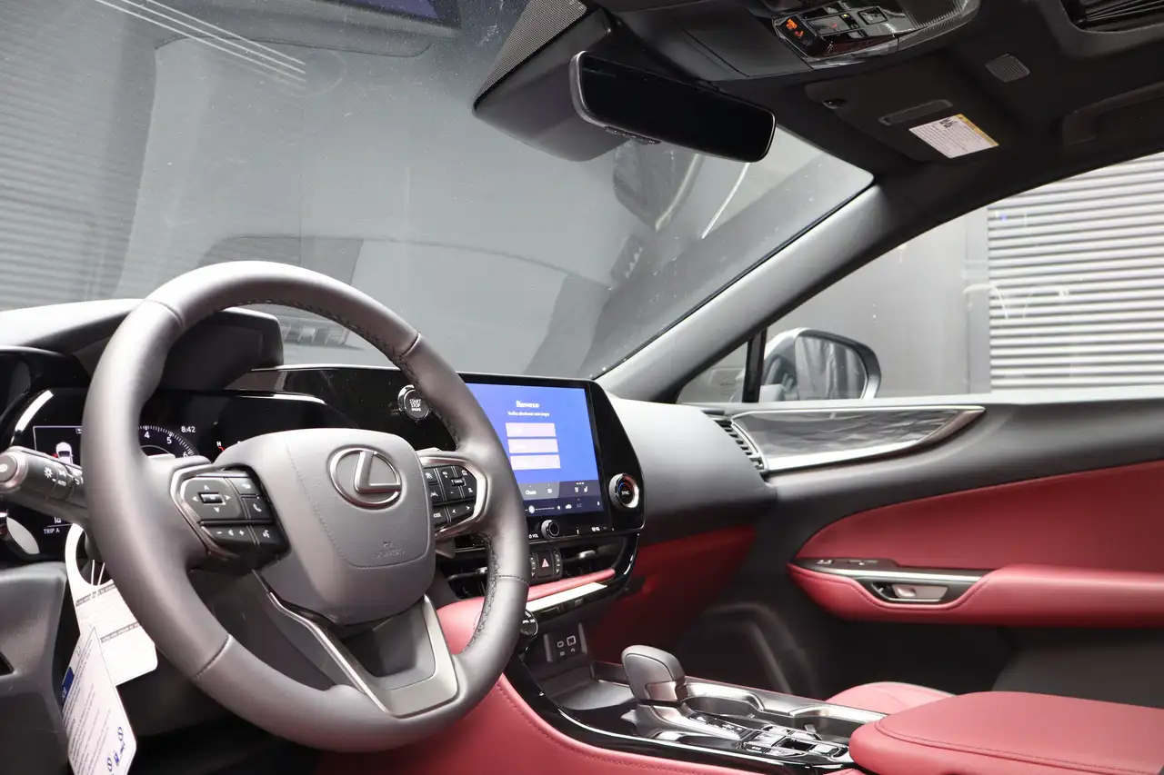 Lexus NX photo Lexus NX