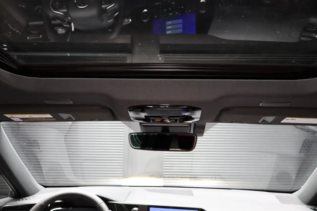 Lexus NX photo Lexus NX