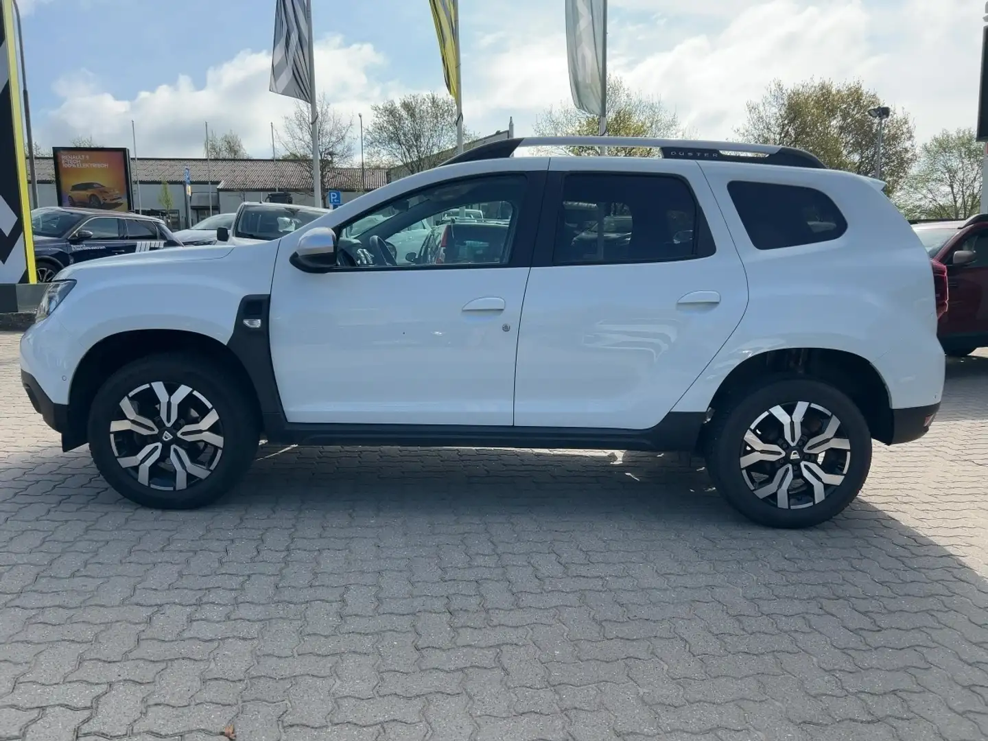 Dacia Duster Prestige+ TCe 100 ECO-G *Standort Malente* Weiß - 2