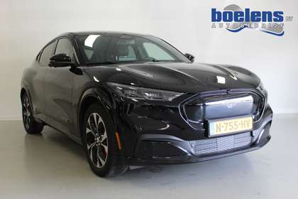 Ford Mustang Mach-E Extended AWD 98 kWh | NL-AUTO+N.A.P! | 514KM | STO