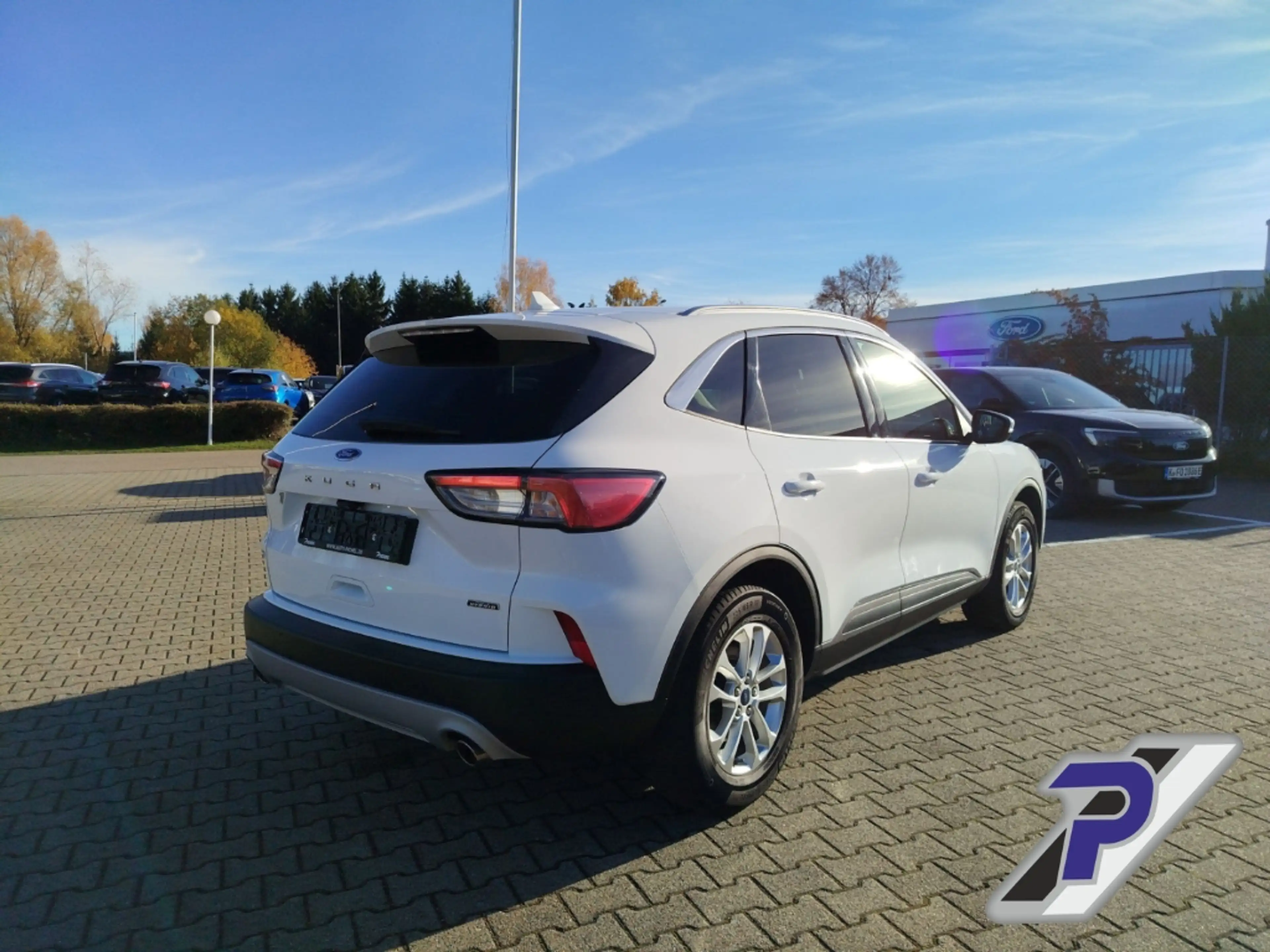 Ford Kuga PHEV Titanium WINTER TECHNOLOGIE NAVI RÜCKFAHRKAME — photo 6